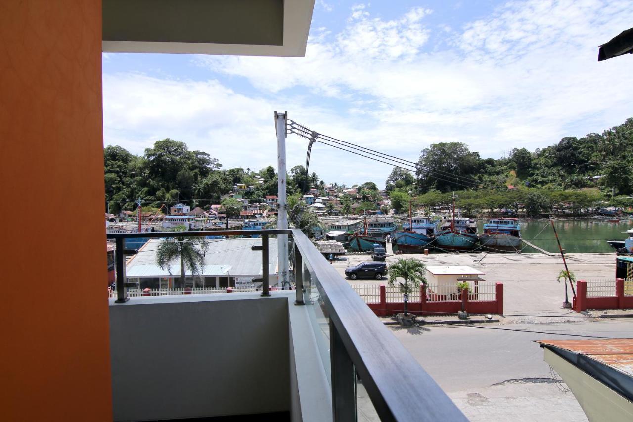Oyo 592 Budget Hotel By The Harbour ปาดัง ภายนอก รูปภาพ